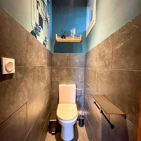 Au Bord De L'eau Climatise Avec Terrasse Et Vue A 40m De La 아파트 *